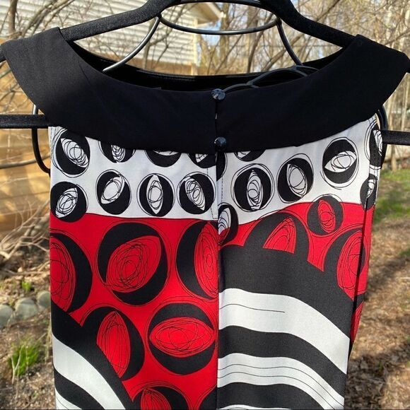RED, BLACK & WHITE GEOMETRICAL SLEEVELESS SHEATH DRESS 14/16 NWOT - Picture 11 of 17